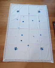 Grosse Tischdecke  Handarbeit