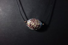 derzeit sehr beliebt bei d. Tibeterinnen: zauberhaft gearbeitete Cloisonne Perle