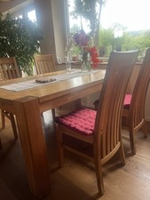 Esszimmertisch Eiche Massiv Inkl. 2 Ansatzplatten und 4 Stühlen