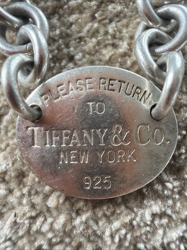 Tiffany return to - return,