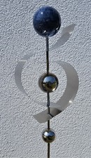 Skulptur Jupiter Kugel blau