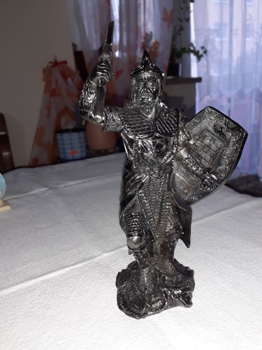 Wikinger figur mit axt und - wikinger,