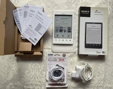 Sony PRS-T3 S 2GB, WLAN, 15,2