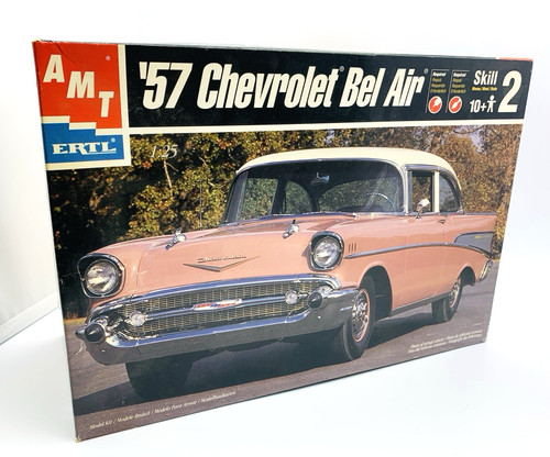 Amt ertl 57 chevrolet - 1:25,