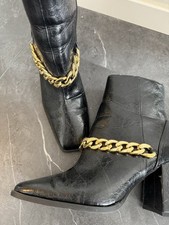 Asos Stiefel Boots Kette Sacha