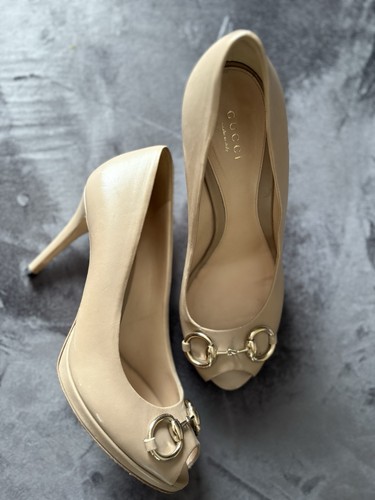 Orig beiger gucci pumps - beiger,