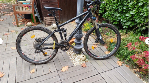Superleichtes mountainbike - superleichtes,