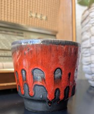 Century Fat Lava Übertopf Rot