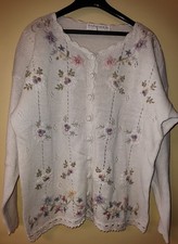 Strickjacke weiß mit gestickten Blumen 100% Baumwolle Damen - Gr. M