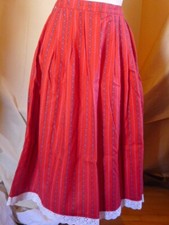 Sehr schöner Trachtenrock mit Spitze Gr. 40/42 ungetragen