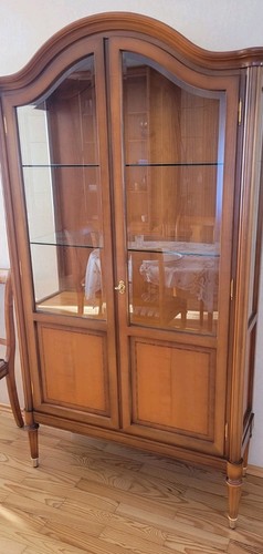 Vitrinenschrank und anrichte - vitrinenschrank,
