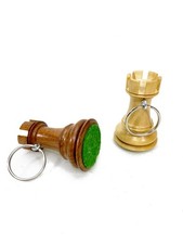 2x ROOGU Brown&White AKAZIENHOLZ Schlüsselanhänger echte Schachfigur Indien Turm