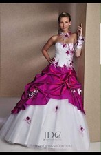 Gerafftes Fushia Ivory