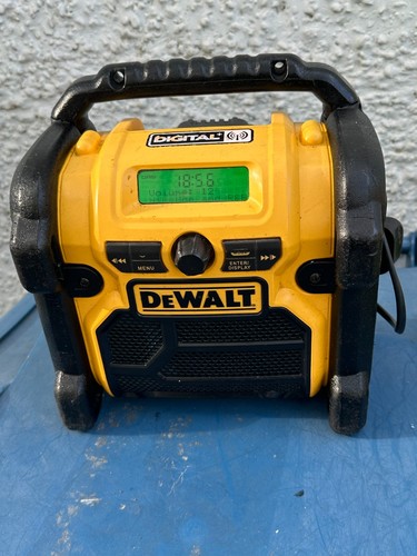 Dewalt dcr020 dab digitalradio - dewalt,