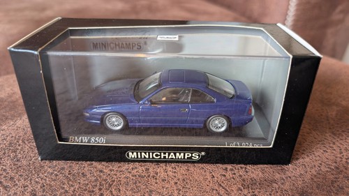 Minichamps bmw 850i coupe e31 - 850i,