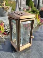 Grablaterne wetterfest auf