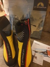 La Sportiva 11DBY Batura 2.0