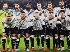 DFB Nationalmannschaft Autogramm signiertes Foto 20x27 cm