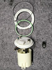 Opel Meriva A Kraftstoffpumpe Benzinpumpe 13157597 Bosch 0580314003 komplett