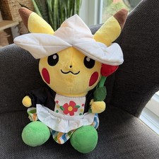 Plüschtier Pikachu In Kostüm