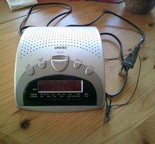 Uhrenradio lifetec als ersatzteil defekt