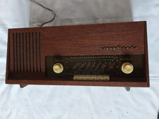 Altes Radio "Loewe opta bella