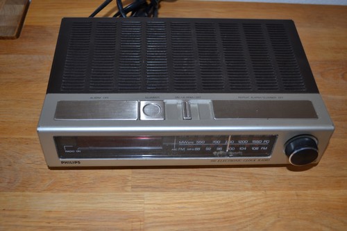 Philips vintage radiowecker - philips,
