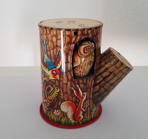 Vintage spardose aus blech - -,