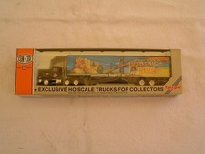 Mack CH-600 Sattelzug 500 years America herpa ConCor Modell 1:87 Motiv Monuments