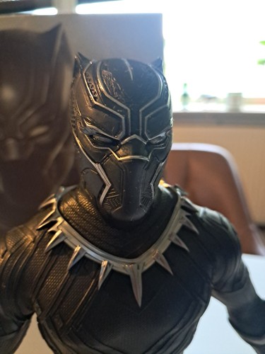 Marvel black panther hot toys - marvel,