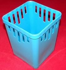 DDR-Küche: Geschirr-Kasten