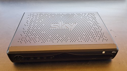 SKY-SAT-HD-RECEIVER-HUMAX-Mode