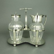 Menage mit Zuckerstreuer und