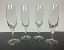 Set aus vier Sektgläsern