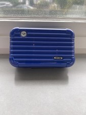 Rimowa Lufthansa  Amenity Kit