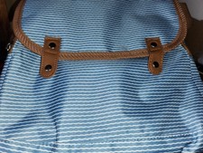 Tchibo Kühltasche Lunchbox zum Umhängen * blau weiß Streifen * 26x27x15 cm * Top