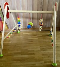 Holzspielzeug / Spieltrapez / Baby
