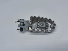 Yamaha XT660Z Tenere Rechts Fußrastenanlage Right Riders Footrest Peg (2) 08'