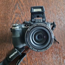 Fujifilm FinePix S Series S3200 14.0MP Digitalkamera - Schwarz