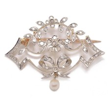 Vintage Brosche aus 750er Gold 18K 1 Perle 56 Diamanten ca.0.75ct  Gewicht 7,33g