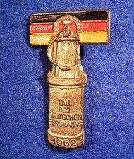 06 053 DDR Abzeichen Tag des