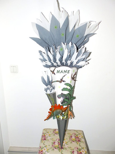Schultüte rex zuckertüte - schultüte, t-rex