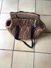 Hundetragetasche im Bestzustand