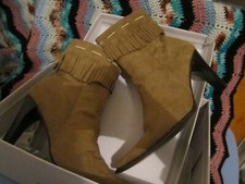 HighHeelWildlederstiefelette-C