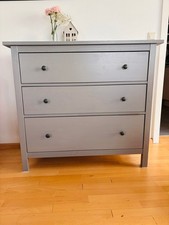 IKEA Hemnes Kommode grau ca 108 x 96 x 50 cm