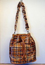 Laura Aschley Beuteltasche