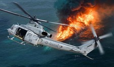 Trumpeter 05118 - 1:35 UH-1Y