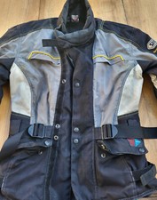 Wintertaugliche Shoei Motorrad Kombi Damen Textil Protektoren Gr. XS / S