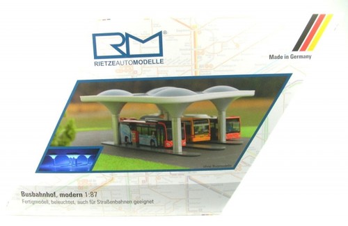 Moderner busbahnhof - moderner,