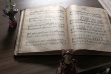 20 sehr alte Notenblätter